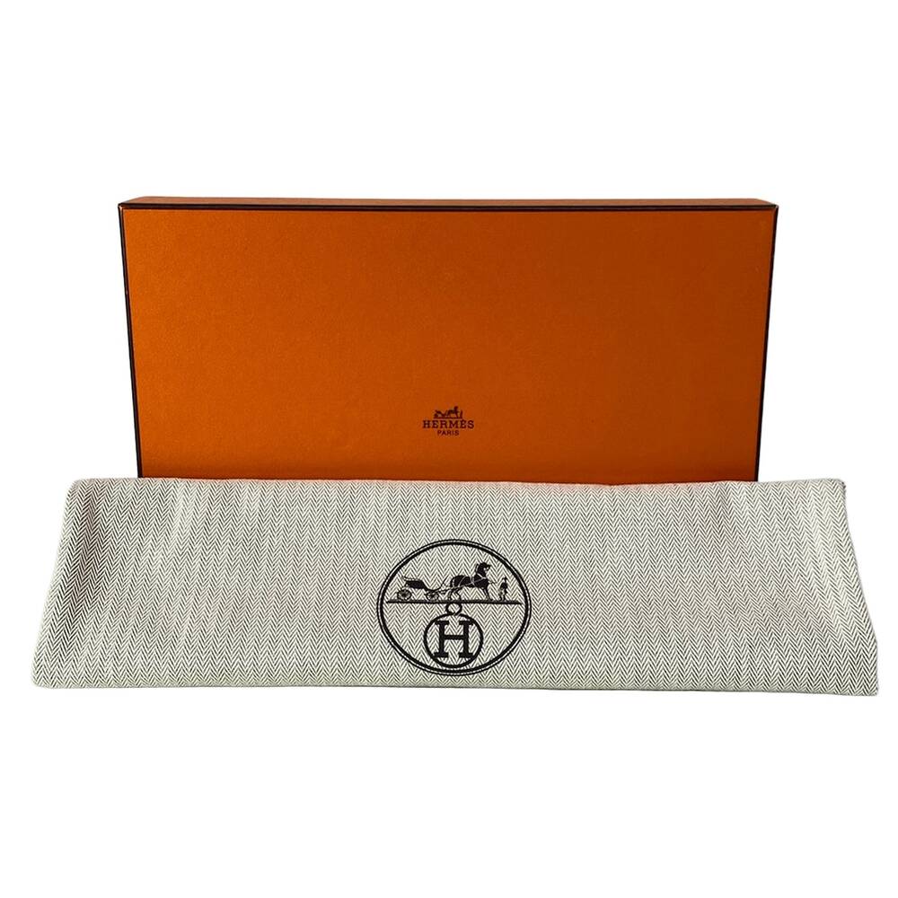 Hermès Lindy Mini Shoulder Bag - Picture 11 of 16